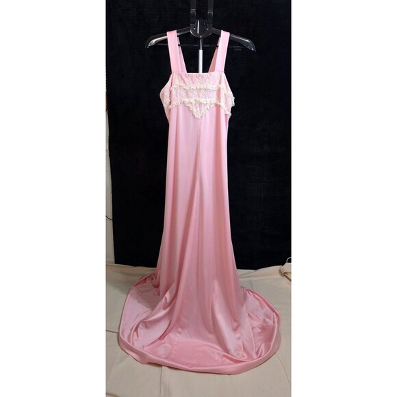 Vintage 1970s Pink Rayon w/ Lace Nightgown & Bed Jacket Set Vintage Sleepwear - Picture 2 of 10
